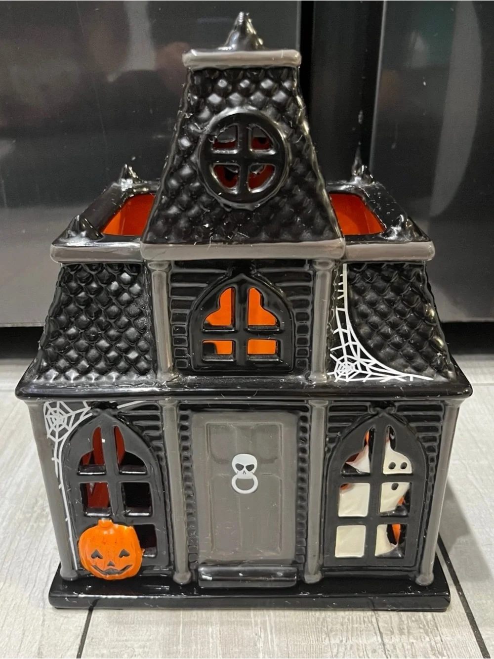 Bath & Body Works Haunted Halloween House Candle Holder 2010 Slatkin & Co